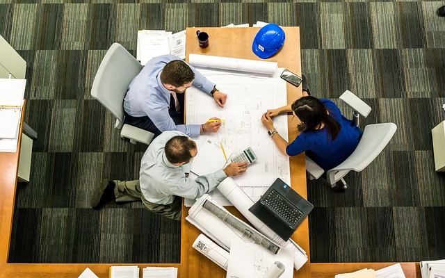 Business Groups Challenge FTC's Final Noncompete Rule, Citing Economic Risks