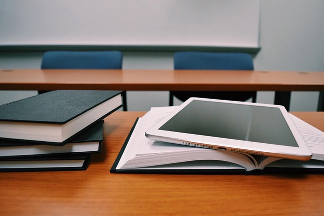 Texas Mandates Classroom Livestreams: Transparency or Overreach?